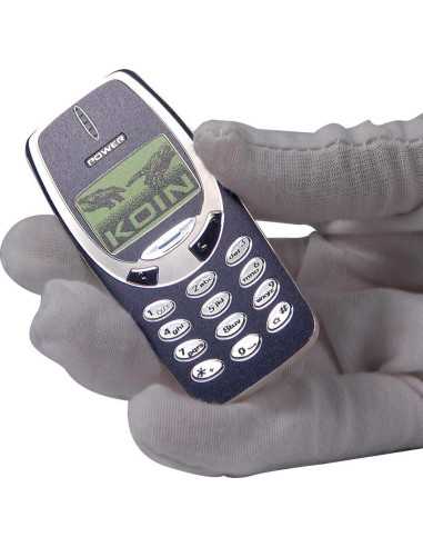 TELEFONO INDIMENTICABILE Moneta d'argento da 2 once dorata e colorata TechStalgic 2$ Niue 2025 - Coins & More - Niue