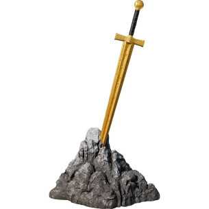 EXCALIBUR STUCK IN THE ROCK Versión Dorada Leyenda de la Espada Moneda de Plata de 2 Oz 2000 Francos Camerún 2025 - Coins & M... 2