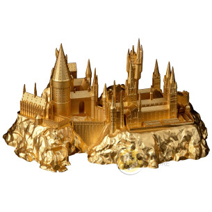 HOGWARTS CASTLE Gold Gilded 5 Oz Silver 3D Coin 10$ Samoa - Coins & More - Coming Soon