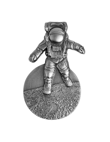 ASTRONAUT ON THE MOON ANTIQUED 2 Oz Pure Silver Coin 10000 Francs Tchad 2022 - Coins & More - Chad